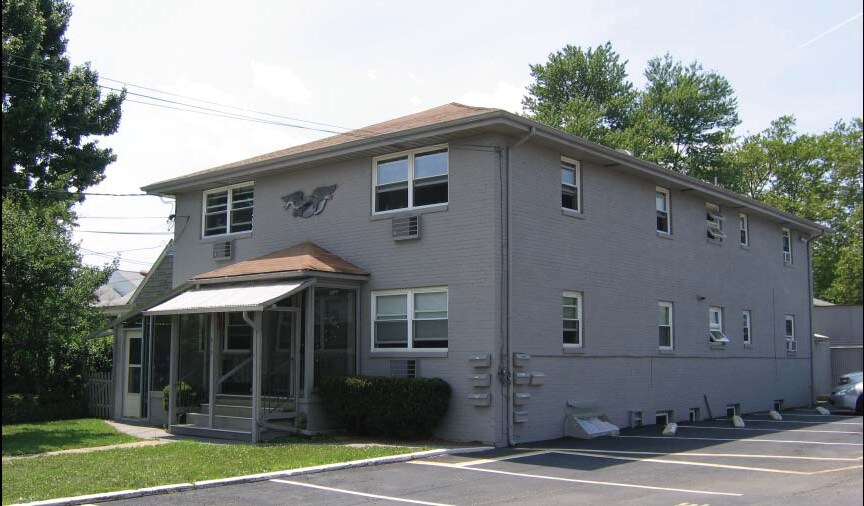 Foto principal - 915 King George's Post Rd