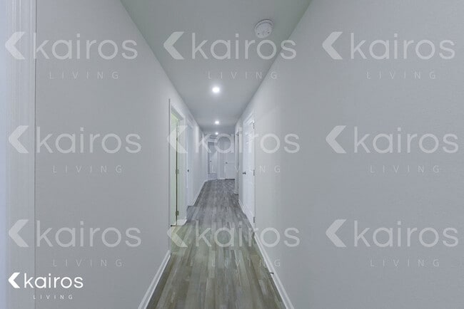 Building Photo - 1729 Nebraska Loop