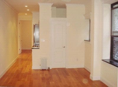Primary Photo - 290 W 12th St