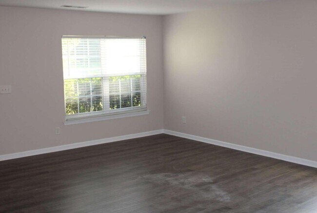 Foto del edificio - 73 Candy Lilly Ln
