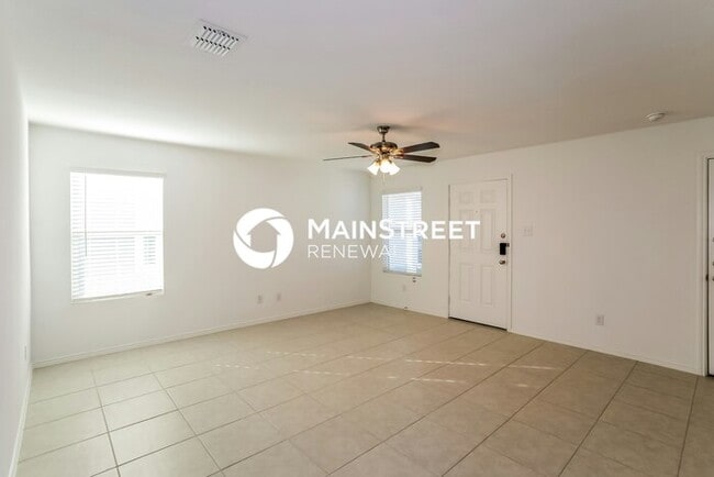Foto del edificio - 3 Bedroom Pet-Friendly Home in Princeton, ...