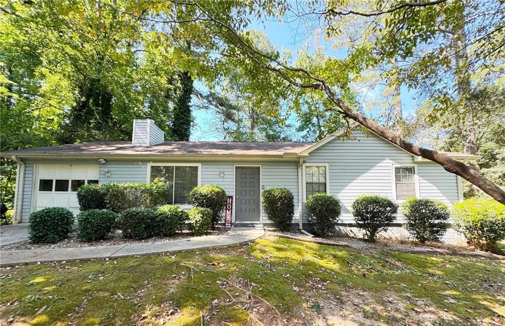 Foto principal - 2945 Sawgrass Trail SW