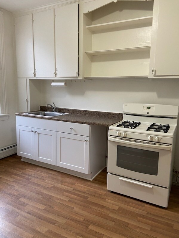 Foto principal - 724 Willow Ave