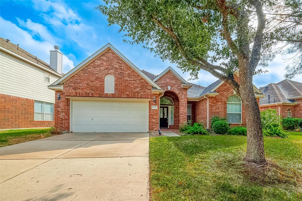 Foto principal - 20418 Windsor Trace Ln