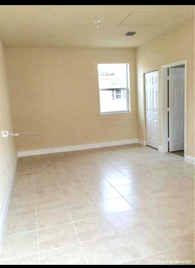 Building Photo - 17146 SW 93rd St