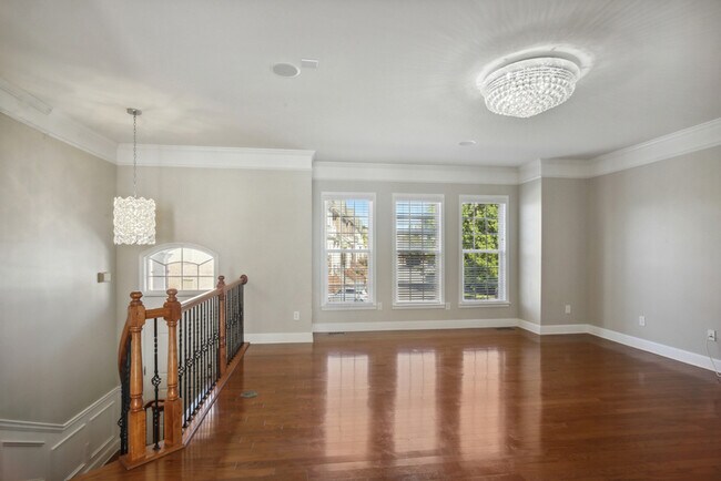 Foto del edificio - 5037 Colchester Ct