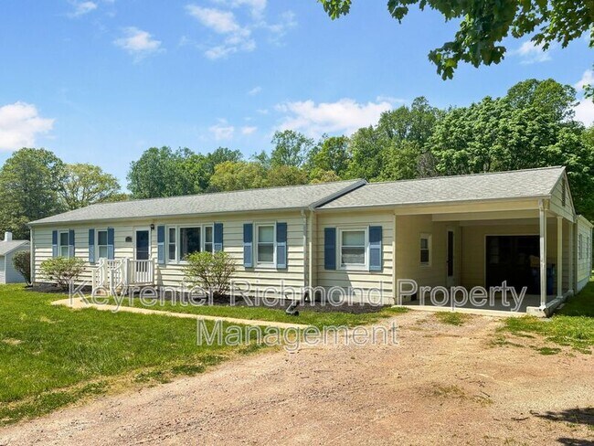 Foto del edificio - 10015 Seminole Rd