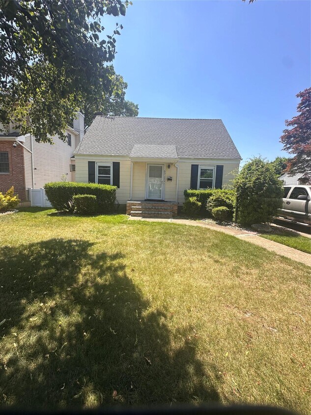 Foto del edificio - 57 Netherwood Dr
