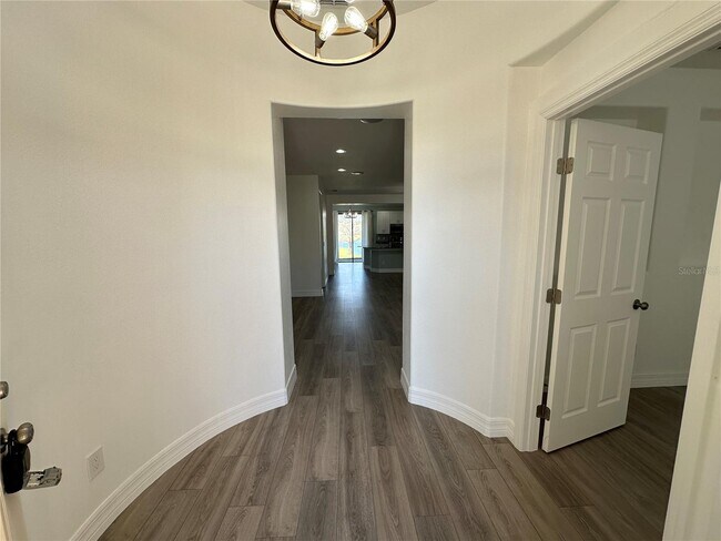 Foto del edificio - 4874 Sweet Cedar Cir