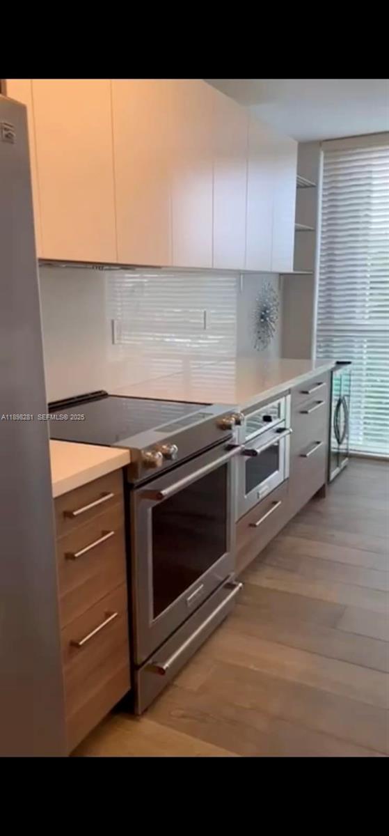 Foto del edificio - 1688 West Ave