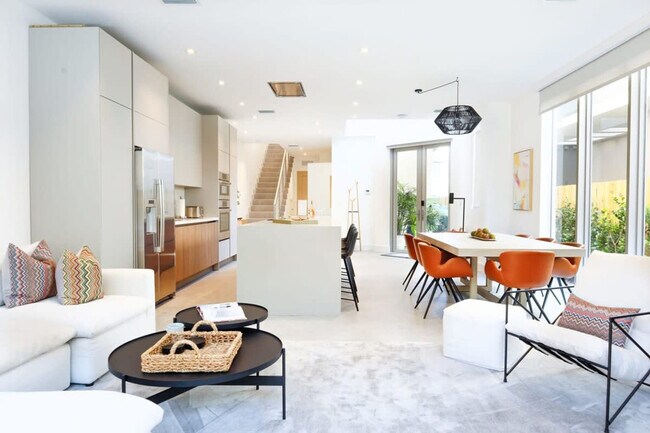 Foto del edificio - 3118 Elizabeth St