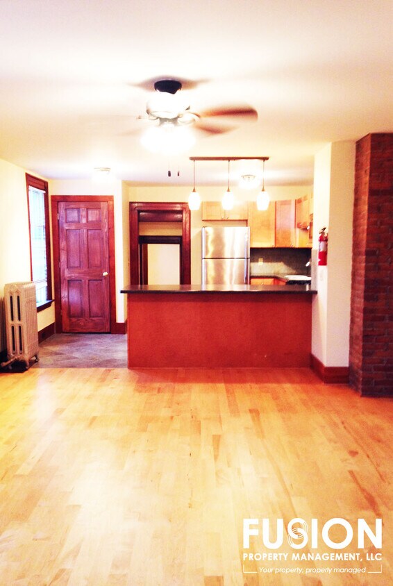 40 Intervale Ave Unit 4, Burlington, VT 05401 Room for Rent in