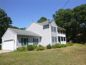 Building Photo - 34 Deer Run