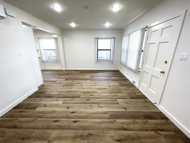 Foto del edificio - 4024 Lincoln Ave