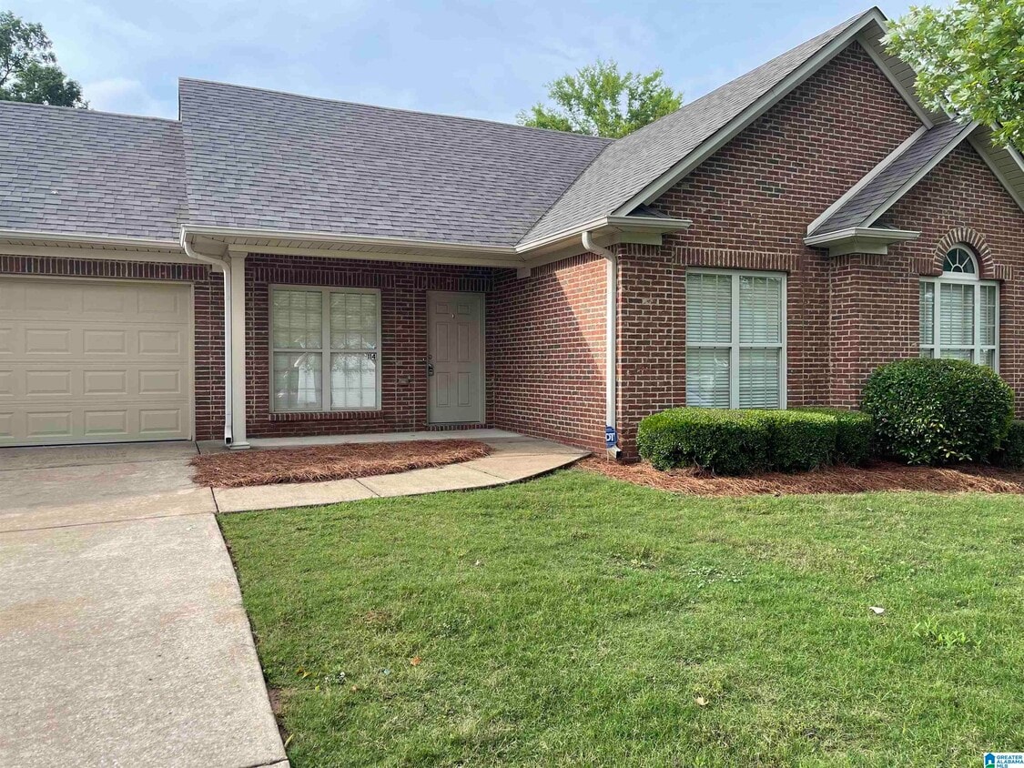 114 Vann Cir, Trussville, AL 35173 Townhome Rentals in Trussville AL