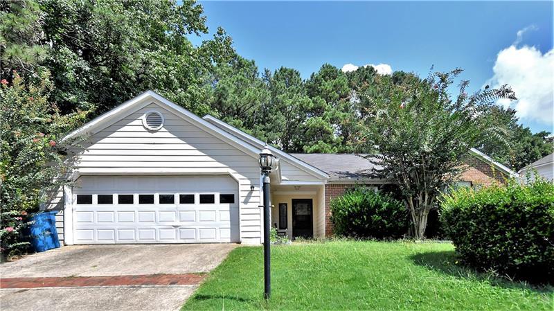 Primary Photo - 4810 Hampton Square Dr