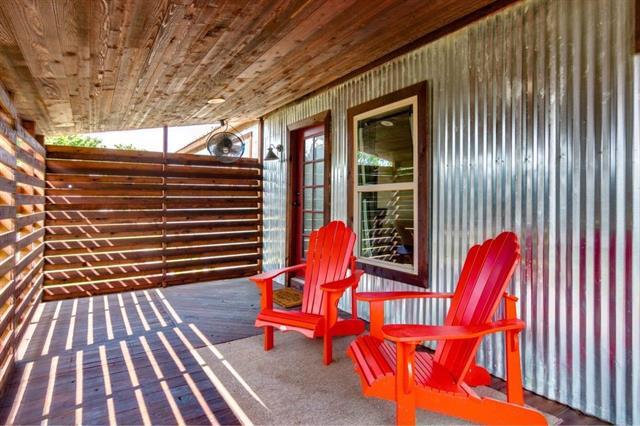 Building Photo - 10605 Sunrise Cir