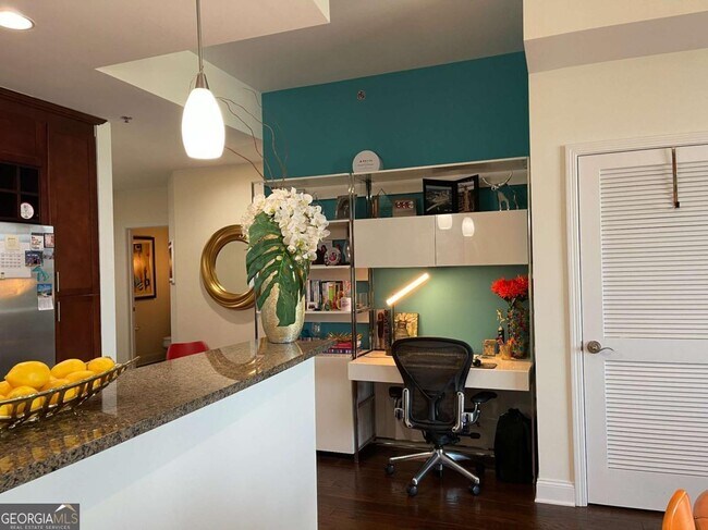 Foto del edificio - 270 17th St NW
