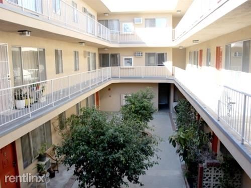Foto del edificio - 1025 S Holt Ave