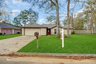 Building Photo - 505 Foxmeadow Ln