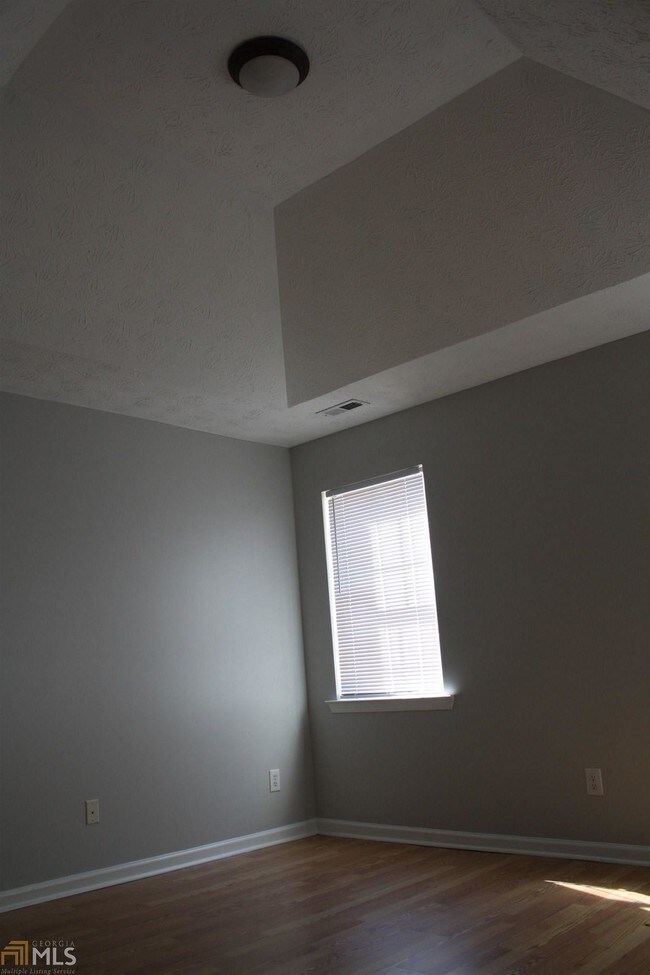 Foto del edificio - 827 Sweetwater Way