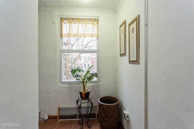 Building Photo - 2 br, 2 bath  - 455 Pavonia Ave