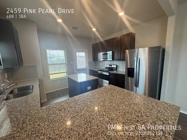 Building Photo - 2459 Pink Pearl Dr