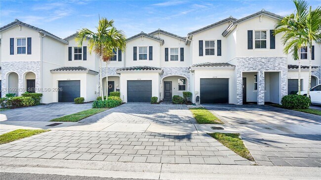 Foto del edificio - 2676 SE 12th St