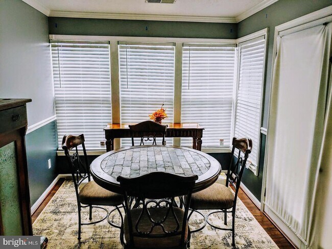 Foto del edificio - 12286 Ashmont Ct