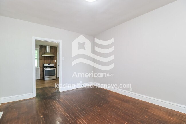 Building Photo - 3315 Osage St