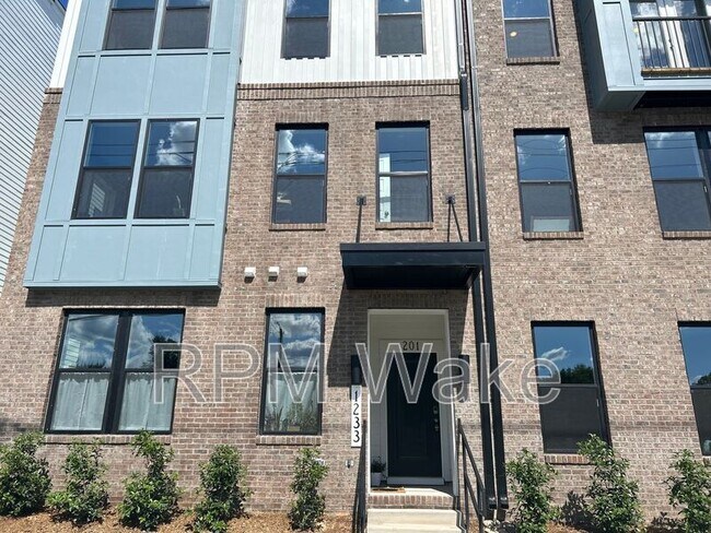 Foto del edificio - 1233 S Blount St