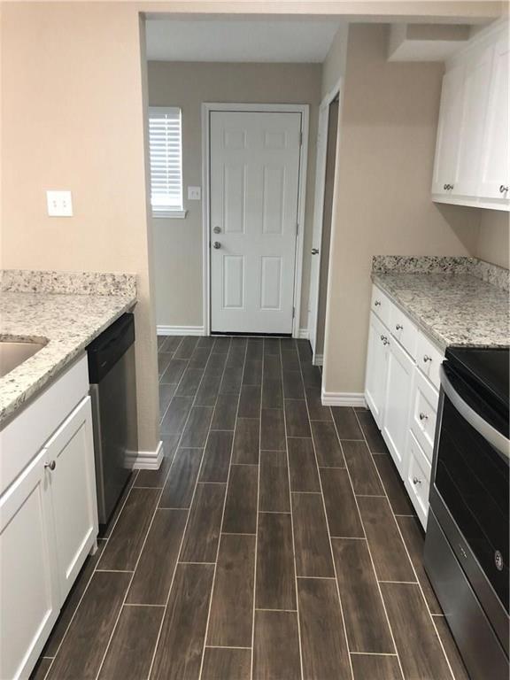 Foto del edificio - 2114 Cottage Oak Ln