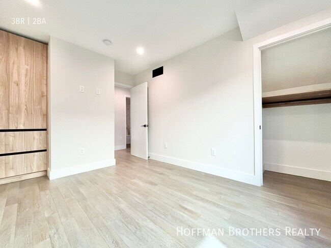 Building Photo - 1444 - 1450 1/2 S Crescent Heights Blvd Lo...
