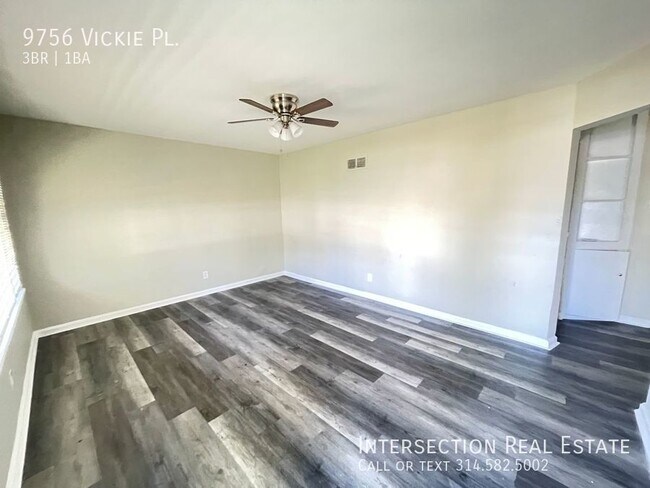 Building Photo - Beautifully Renovated 3 Bedroom Ranch Home