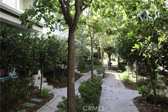 Building Photo - 64 Valmont Way