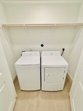 Building Photo - 1747 W Stroker Rd