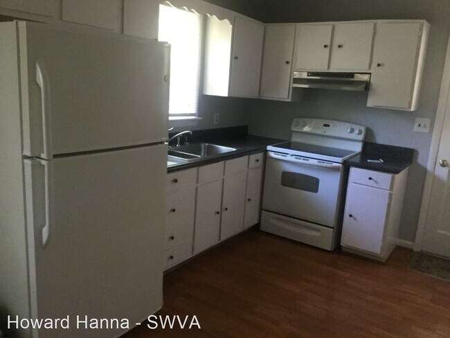 Building Photo - 3 br, 2 bath House - 609 Cox Road