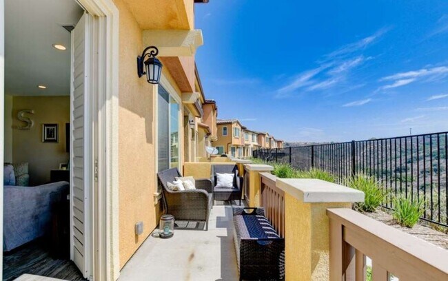 Foto del edificio - Beautiful canyon views! quiet, built in 20...