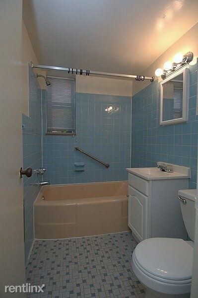 Foto del edificio - 1 br, 1 bath Apartment - 5552 Covode Street 9