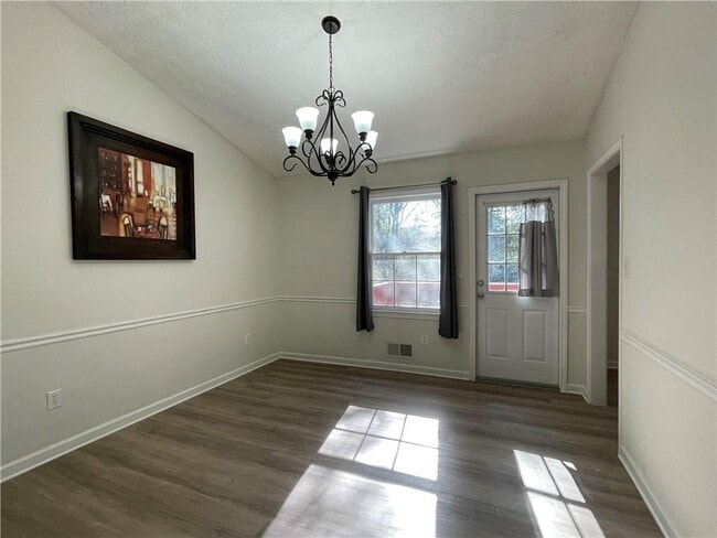 Building Photo - 3056 Mill Falls Ct