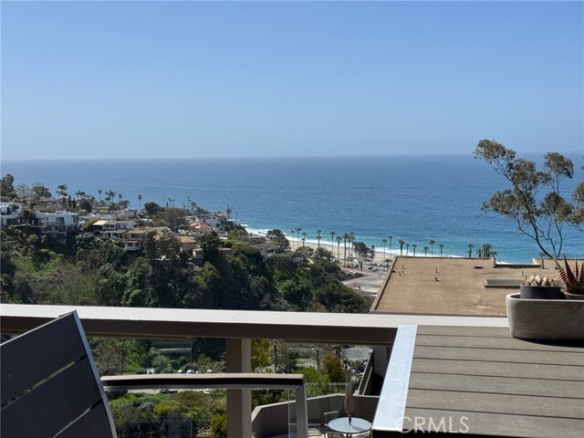 Foto del edificio - 21805 Ocean Vista Dr