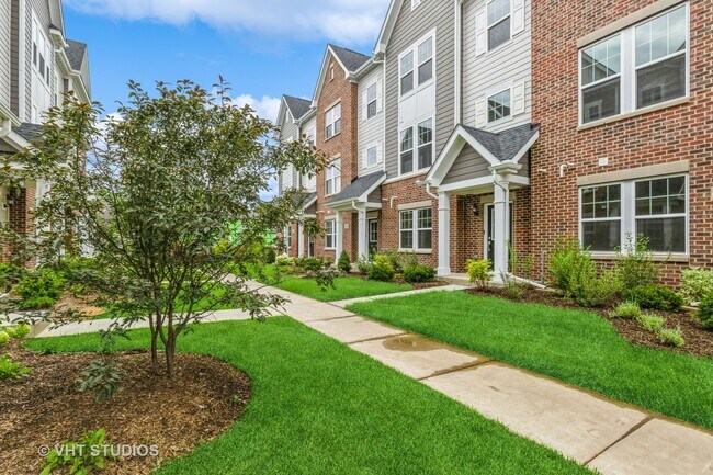 Foto del edificio - 155 Yorktown Ct