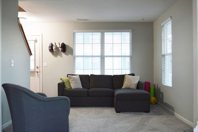 Foto del edificio - 225 W Washington St