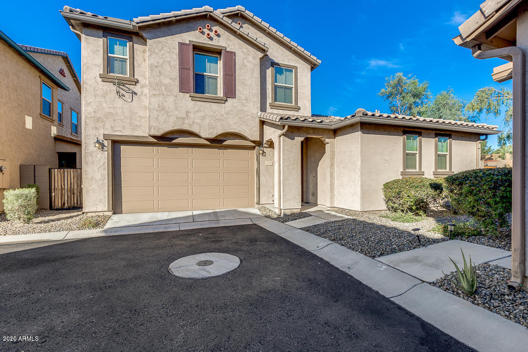 Foto principal - 4770 E Tierra Buena Ln
