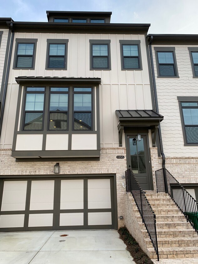 1155 Provence Ln, Decatur, GA 30033 Townhome Rentals in Decatur GA