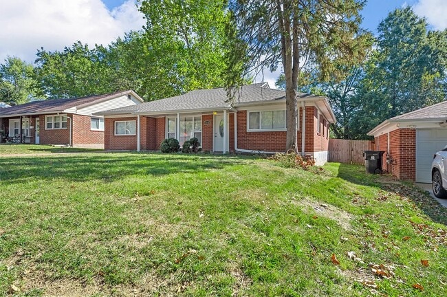 Building Photo - 7346 Canton Ave