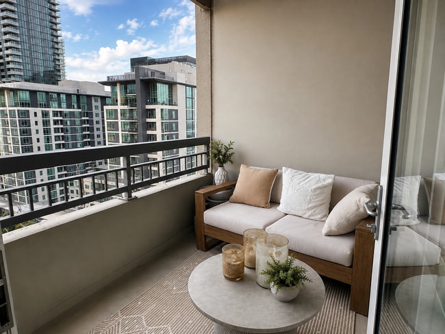Patio - 300 W Beech St