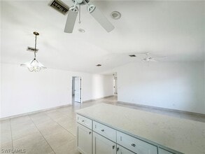 Building Photo - 630 105th Ave N