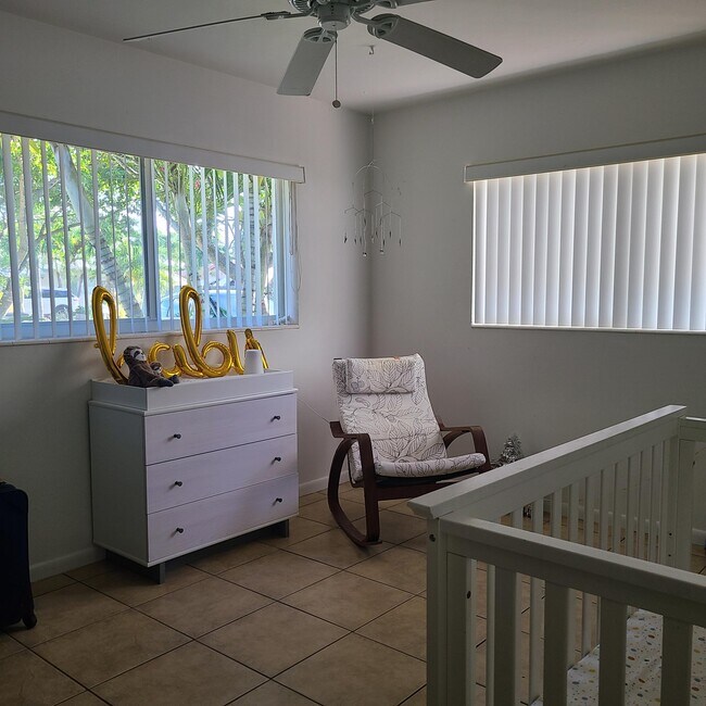 Foto del edificio - 170 NW 7th St