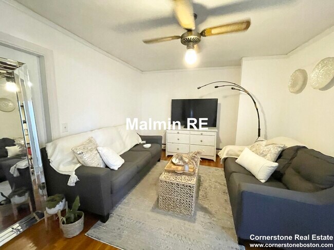 Foto del edificio - 748 E 4th St